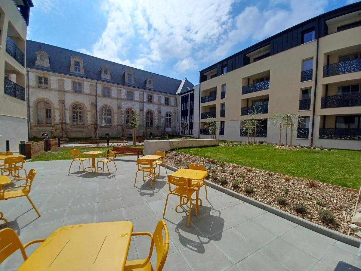 Aparthotel Domitys La Clef Des Arts Châlons-en-Champagne Exterior foto